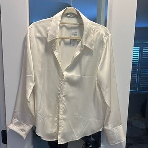 NWT Abercrombie and Fitch silk Elegant Cream Button-Up Blouse